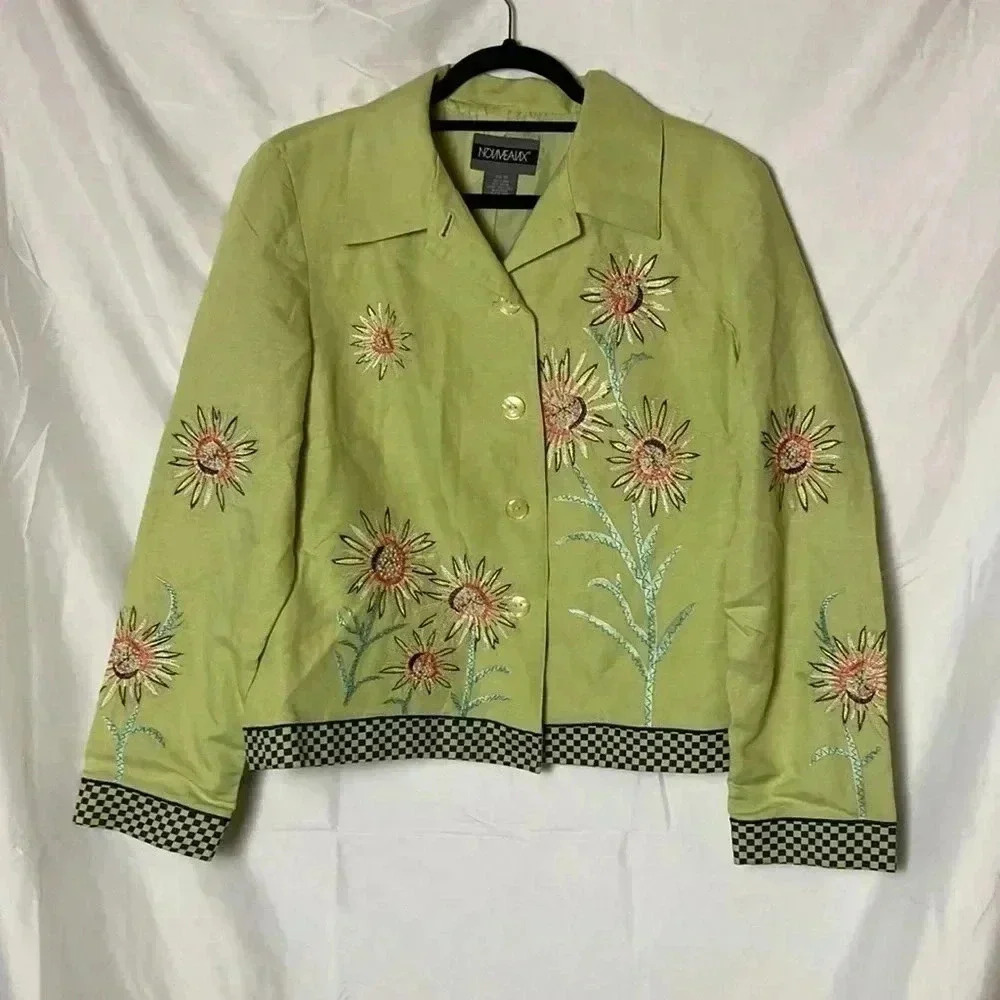 Nouveaux vintage embroidery and beaded jacket‎
